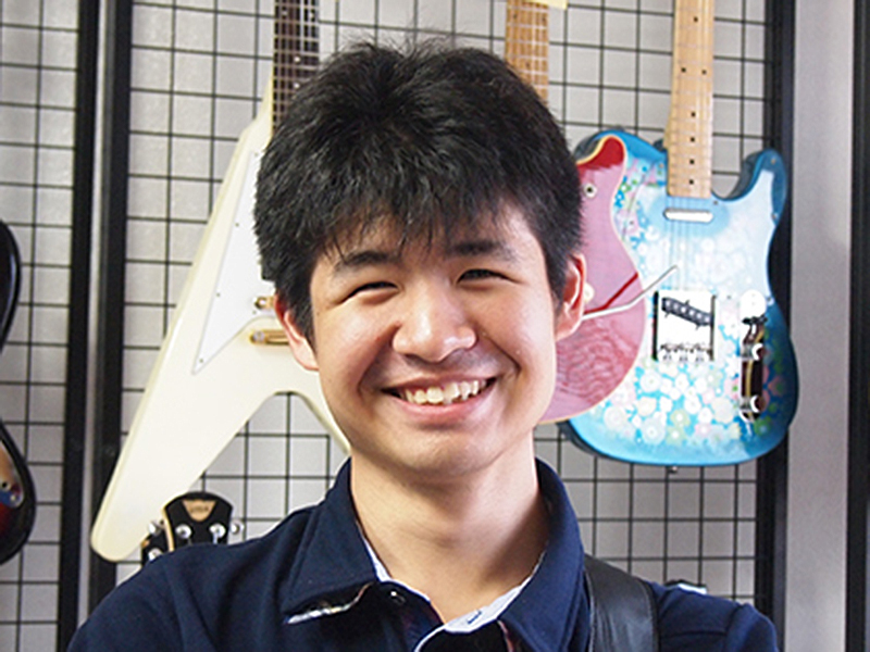 満田直人