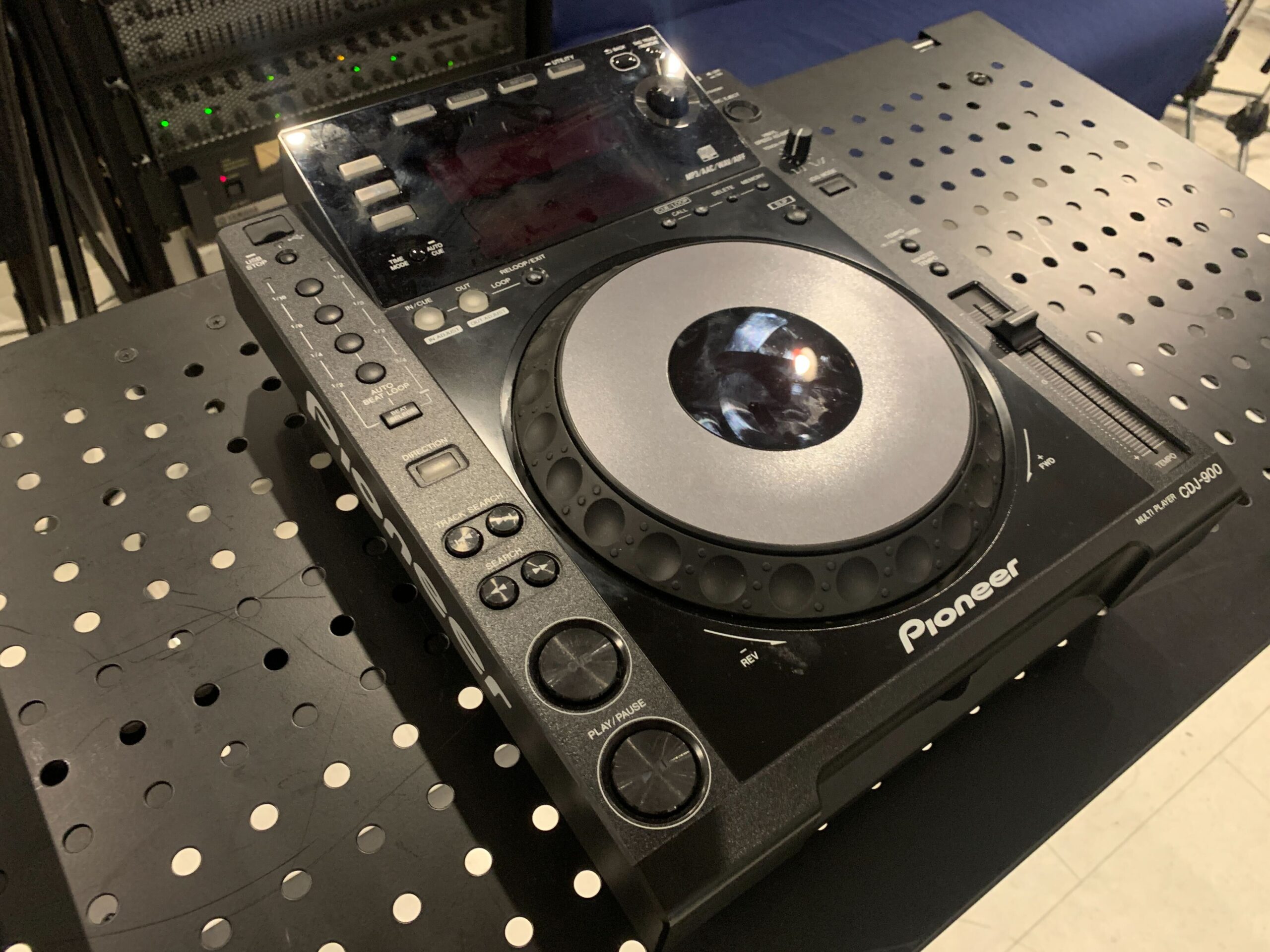 DJ機材レンタル】Pioneer CDJ-900 パイオニア USBポート搭載 - パプリカミュージックスタジオ 湘南 平塚
